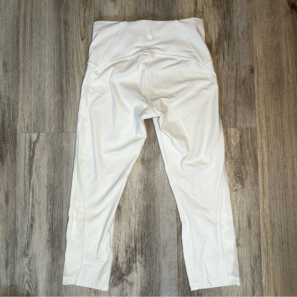 Lululemon White Athletic Capri Leggings Size 6 - Picture 3 of 8